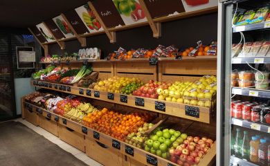 Sherpa supermarket Alpes Huez fruits and vegetables